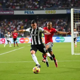 Vasco empata em 2 a 2 com Flamengo