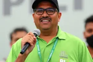 Candidatura ao governo de Minas