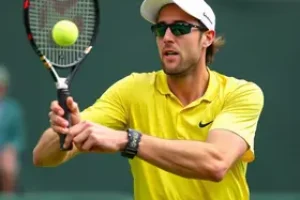 Jannik Sinner fora do Masters 1000 de Cincinnati